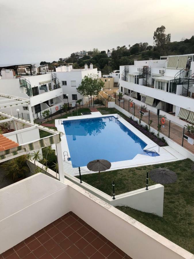 Apartmán Apartamento Con Vista A La Piscina Benalmádena Exteriér fotografie